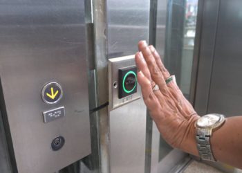 Contact-less-elevator-RGIA-3