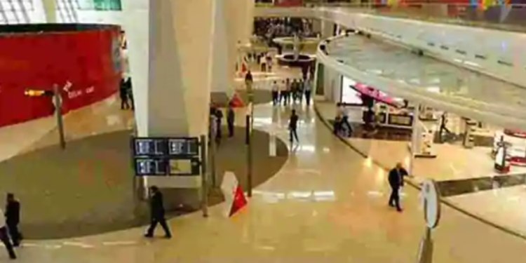 Hyderabad airport bags customer service awards