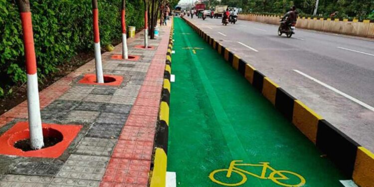 Hyderabad to get 90 km of cycle tracks