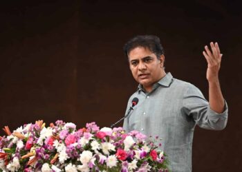 Hyderabad: KTR reviews preparations of Airport Express Metro project