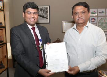 Hyderabad: Indian Overseas Bank donates Rs. 1.1 crore for missing link road projects.