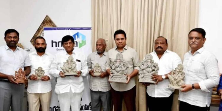 Hyderabad: GHMC to distribute 5 lakh clay Ganesha idols for free