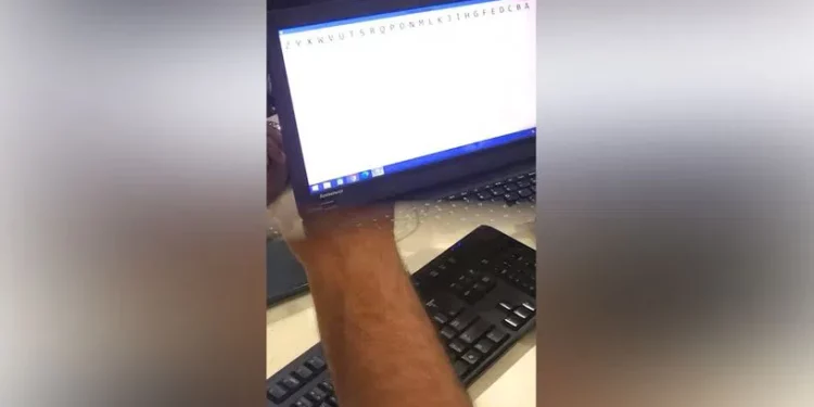 Hyderabad resident sets Guinness World Record for reverse alphabet typing