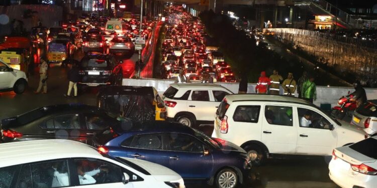 Traffic-congestion-in-Hyderabad-on-24-July.-Supplied