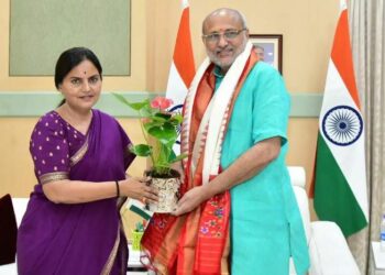 Telangana Chief Secretary Discusses Assembly Monsoon Session with Governor