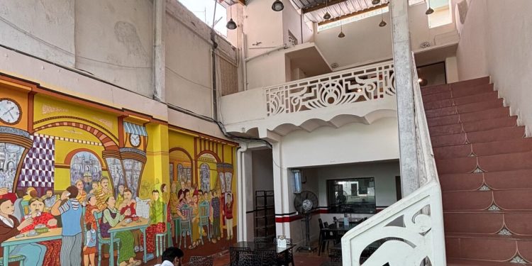 In the Shadow of Charminar, a New Mehfil Finds its Home