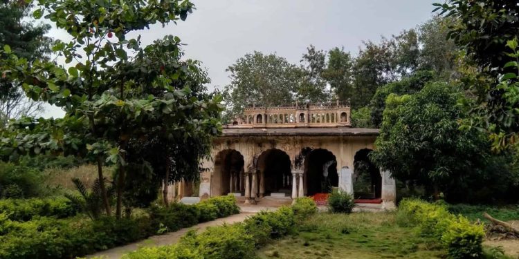 Telangana government moves to allow conditional registration of disputed Paigah lands
