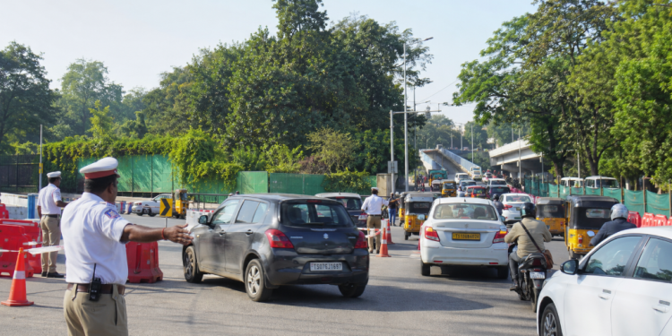 Hyderabad Police Implement One-Way Traffic Around KBR Park